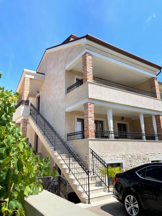 Apartments Sanja Пинезичи Экстерьер фото